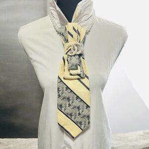 Chic Black and Cream Striped Necktie